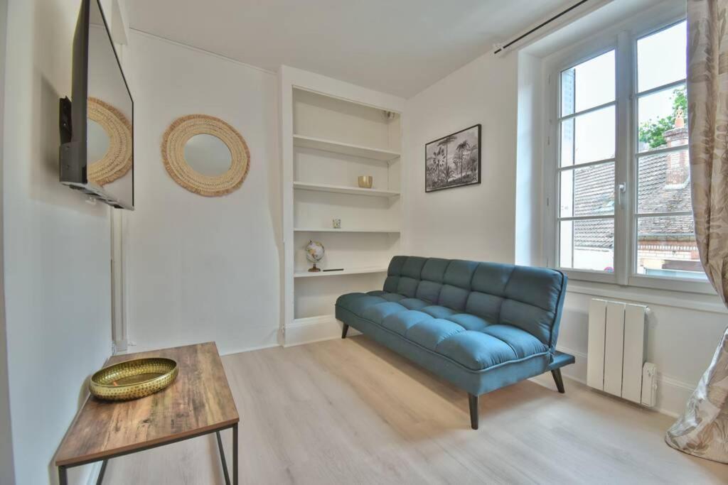 Le Sweethome Épernon Dış mekan fotoğraf